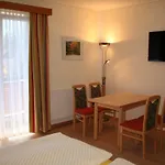 Gastehaus Sapetschnig Διαμέρισμα Faak am See